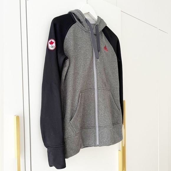 Adidas Olympic Hoodie - Picture 7 of 9